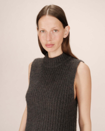 Grace & Mila - Sablon Knit Vest Top