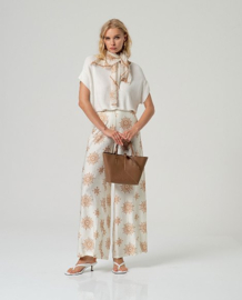 Surkana - Bamboo Boat Neck Sweater White