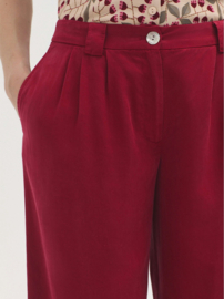 Nice Things - Tencel Fluid Pants raspberry red