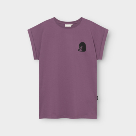 Dedicated - T-Shirt Visby Curious Cat berry purple