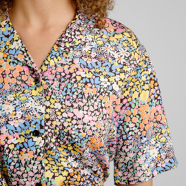 Dedicated - Shirt Torup Meadow Flowers