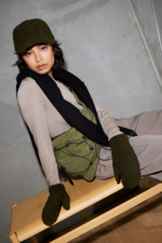 Ichi - Nadine Cap Lizard