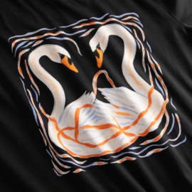 Dedicated - T-Shirt Vadstena Painted Swans