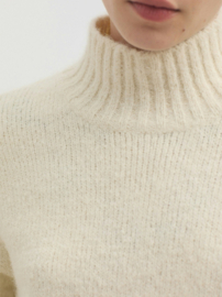 Nice Things - Turtle Neck Sweater Ecru