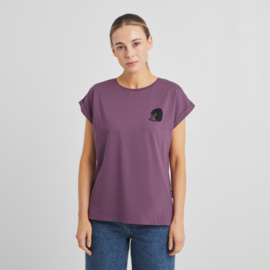 Dedicated - T-Shirt Visby Curious Cat berry purple