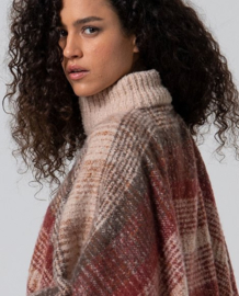 Surkana - Chequered Poncho