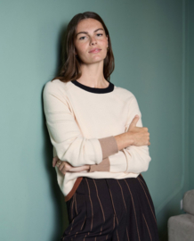 Surkana - Roundneck Sweater with contrast colour