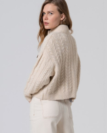 Surkana - Oversized Cable Cardigan Offwhite
