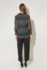 GP - Speckled flower top