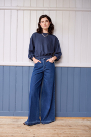 Another Label - Amice Sweater