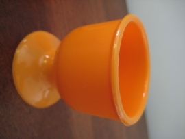 oranje plastic eierdopjes