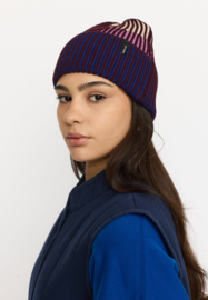 Selfhood - Rib Block Beanie Burgundy