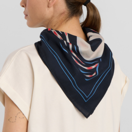 Dedicated - Scarf Kullavik Painted Swans