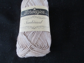 Scheepjes Sunkissed  beige kleurnr 02