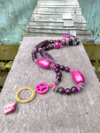 Paarse Flower Power ketting