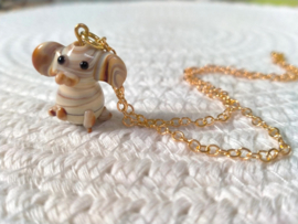 Goudkleurig kinderkettinkje met olifant glashanger
