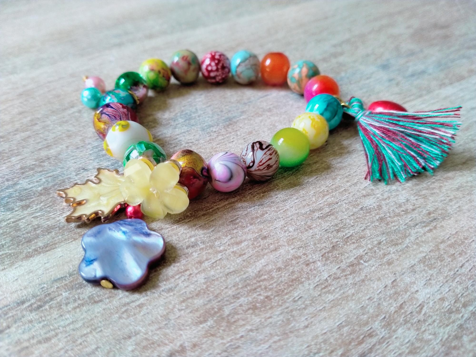 Armbanden van elastiek