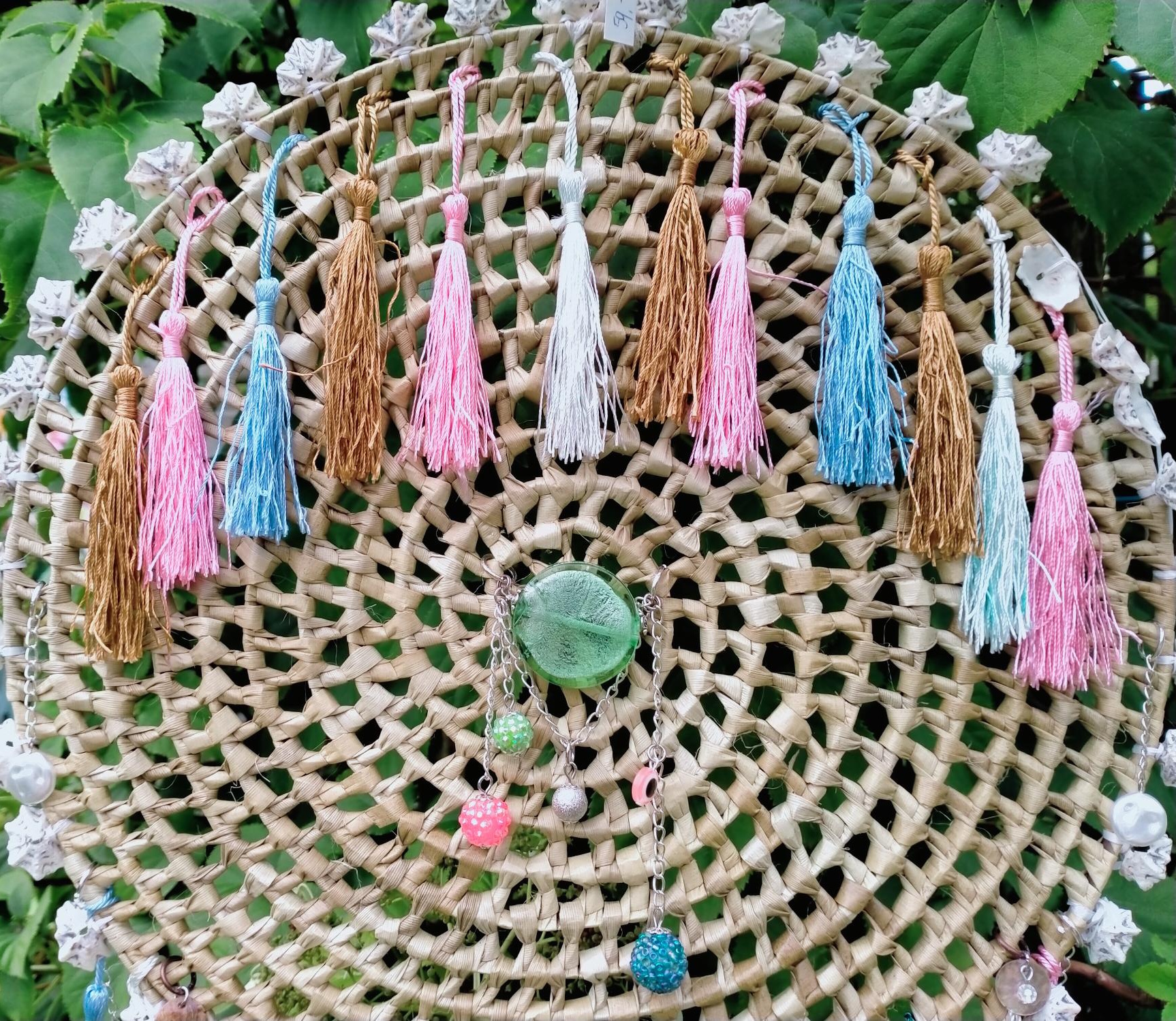 Raffia dromenvanger in regenboog kleuren
