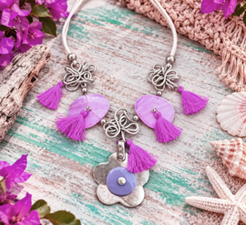 Paarse ketting met wire tussenzetsels