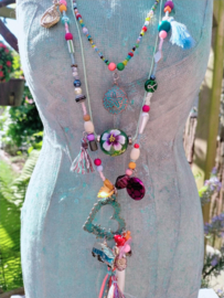 Vrolijke 3-delige Ibiza style ketting