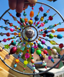Kralen suncatcher of decoratie hanger, diameter van 15 cm