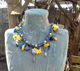 Blauw met gele polymeer ketting