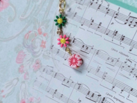 Bloemetjes armbandje