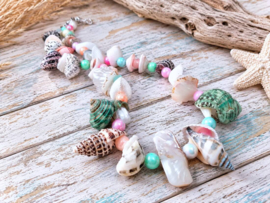 Beach schelpenketting - ibiza style kettingen - handgemaakt