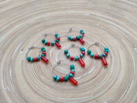 Wijnglas versiering, glas marker of glas ring in groen en rood