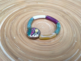 Armband van tubekralen met grote acryl kraal