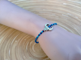 Skull armbandje in  verschillende blauwe tinten