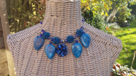 Blauwe wire ketting