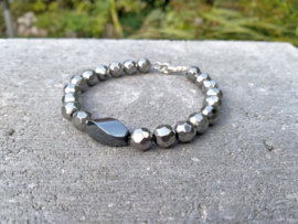 Robuuste heren armband van Terahertz en facet hematiet kralen