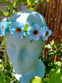 Blauwe bloemen haarband met kralen kettinkjes