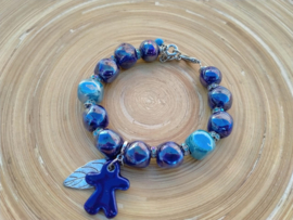 Blauwe armband van Kazuri kralen en strass rondellen