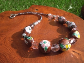 Keramieke bloemenketting