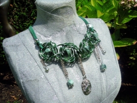 Groene ketting van Alu-wire