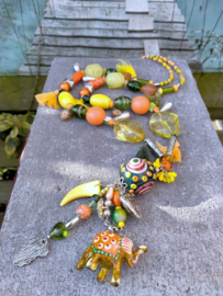 Lange Ibiza ketting in oranje/groen/geel