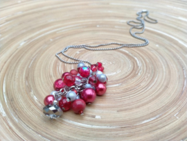 Lange rode op jasseron gekettelde ballchain ketting