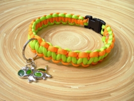 Groen/oranje hondenhalsband  Halsomvang 32