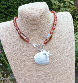 Bruine crinkle glaskralen ketting