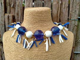 Korte Delfts blauwe ketting met suede veters