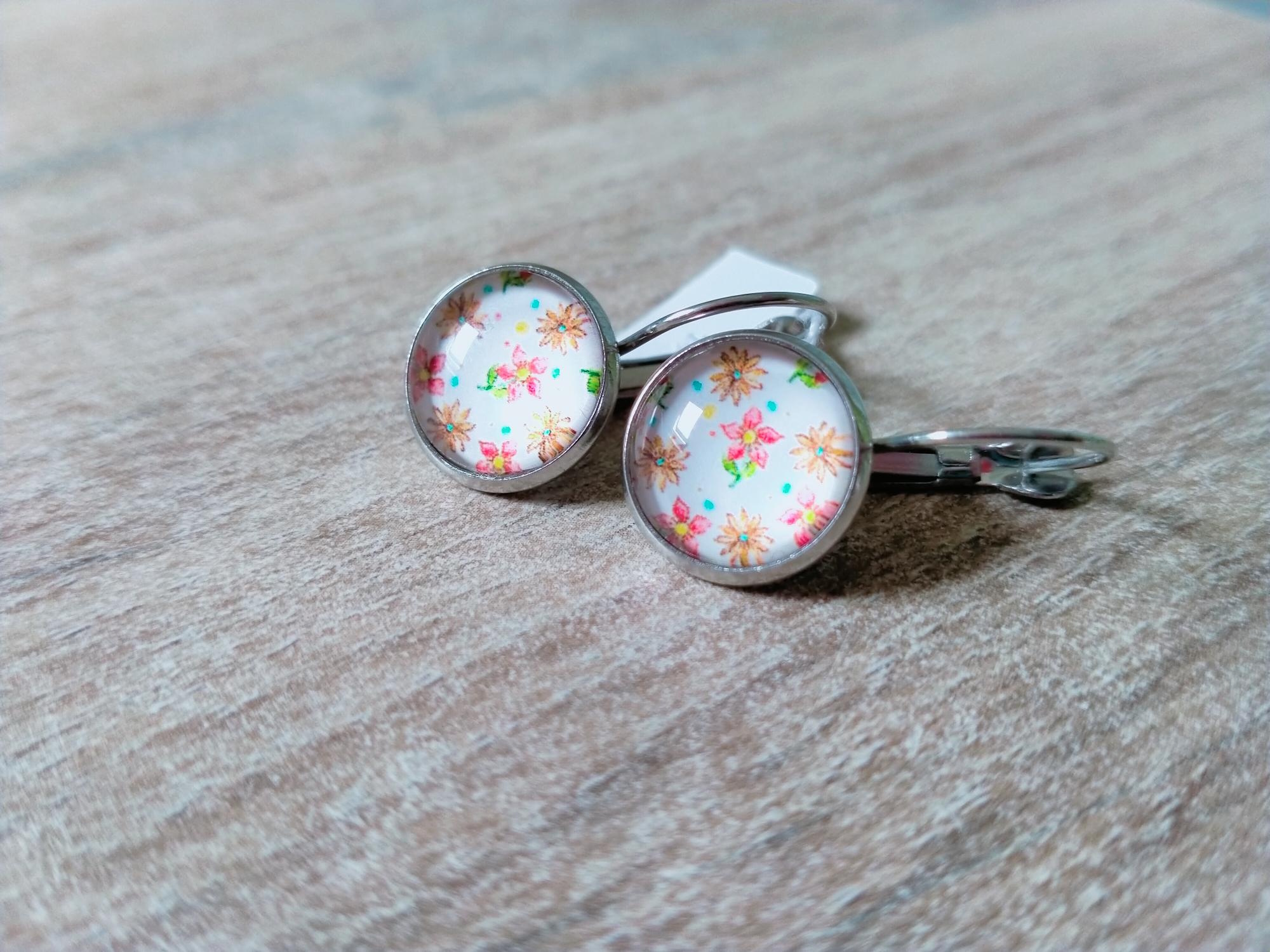 Klapoorbellen met zomers bloemenprint