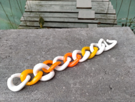 Wit en oranje schakel armband