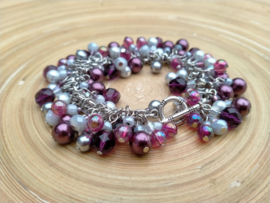 Op jasseron gekettelde aubergine/grijs en roomwitte armband