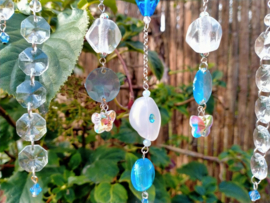 Blauw of transparante Suncatcher of dromenvanger. Maat M