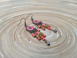 Bohemian style oorbellen in mat rood