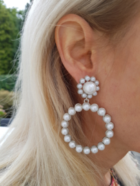 Statement Oorbellen "Pearly Hoop"