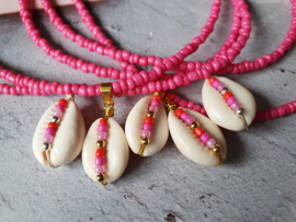 Schelp Ketting "Pink Beads & Seashell"