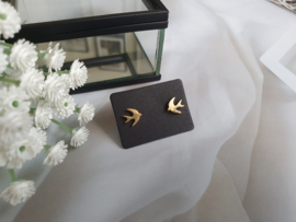 Zwaluw Oorbellen "Tiny Swallow" Stainless Steel - Zilver of Goud